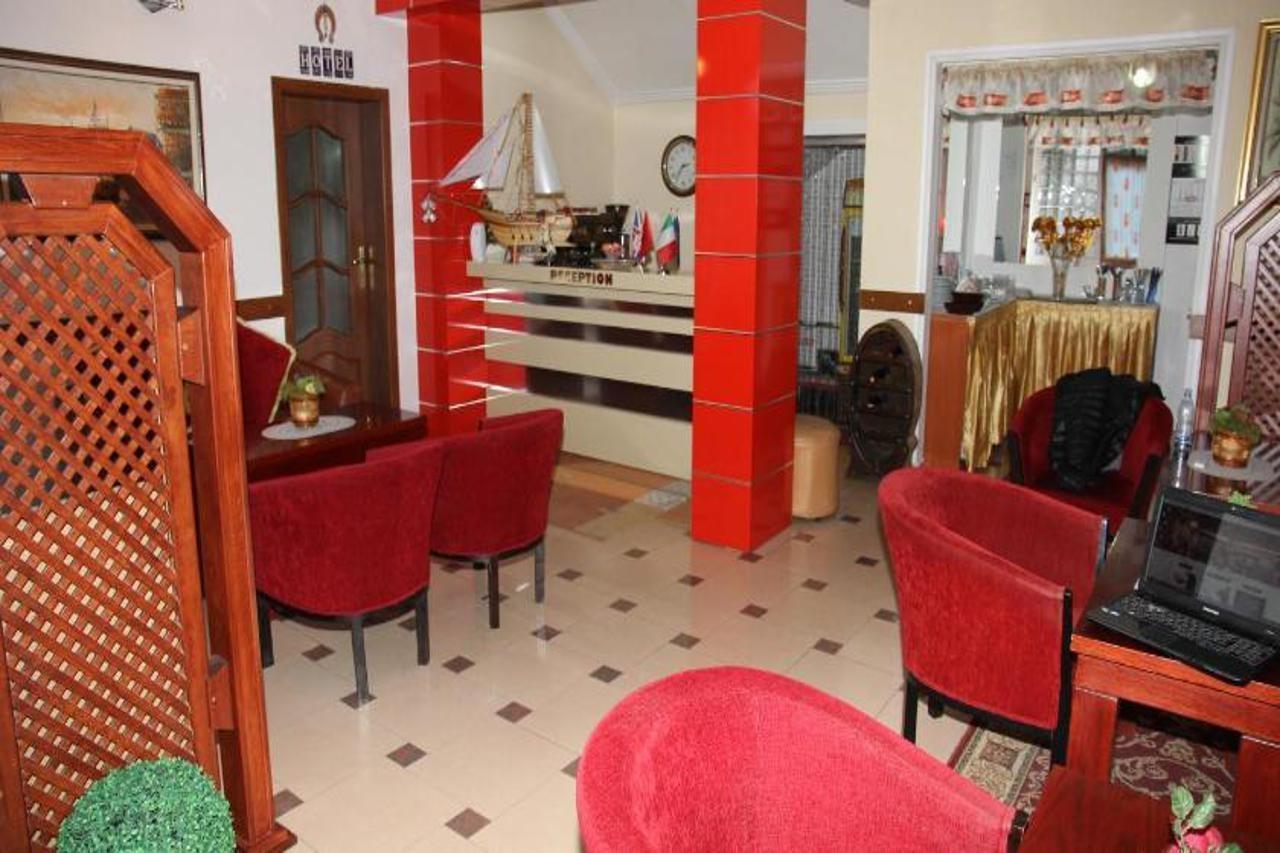 Hotell Parlamenti 3*