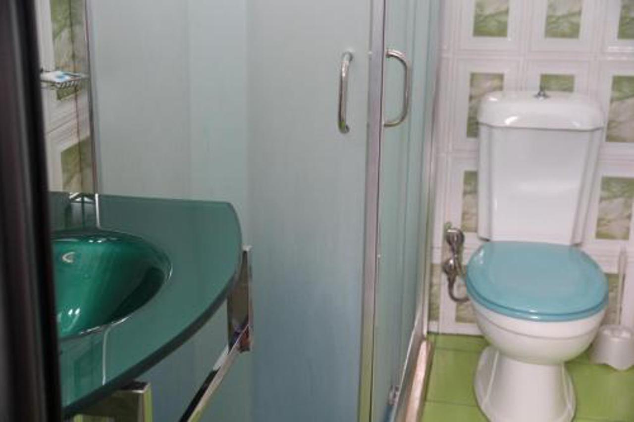 Hotell Parlamenti Tiranë