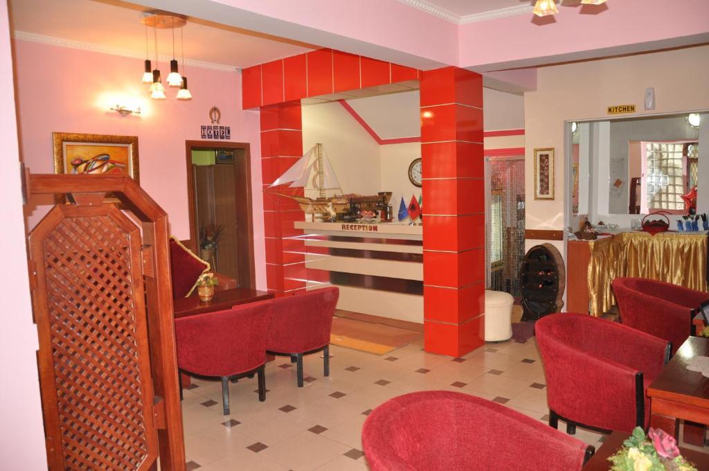 Hotell Parlamenti 3*
