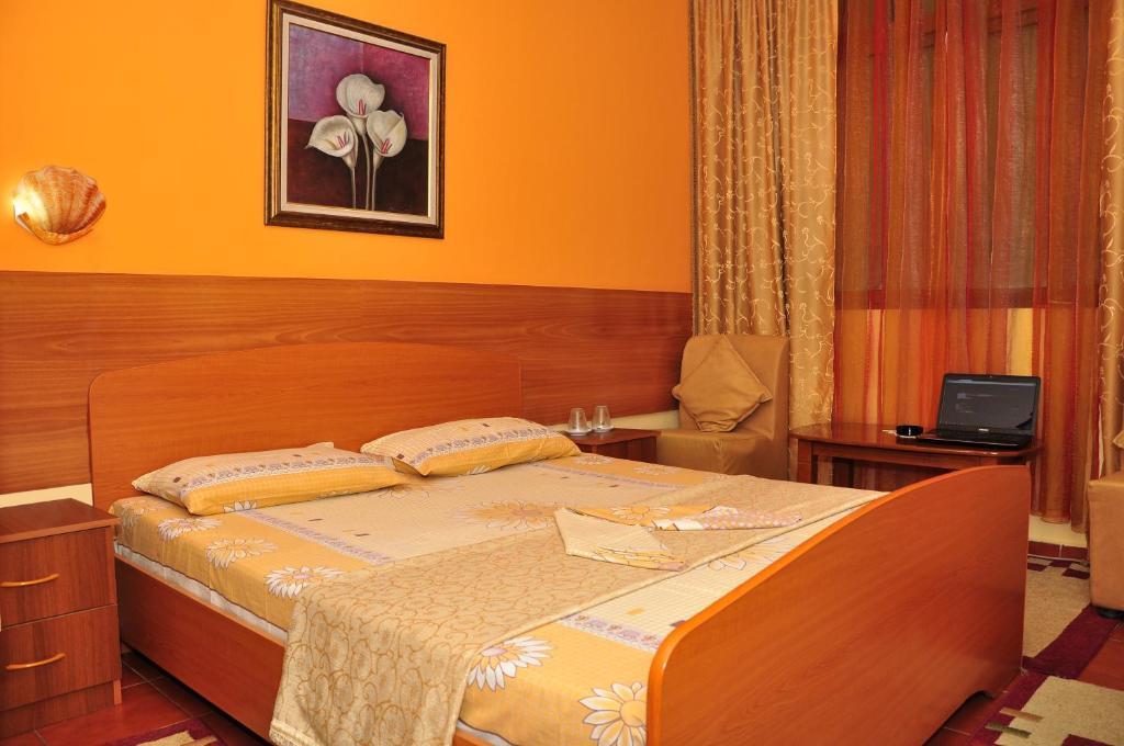 Parlamenti Hotell Tiranë