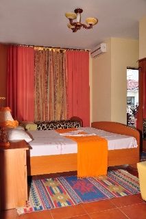 Parlamenti Hotell Tiranë
