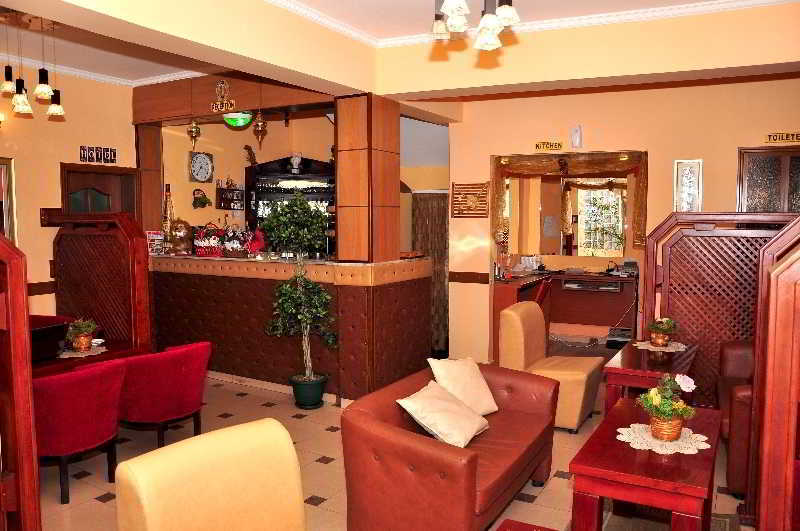 Parlamenti Hotell 3*