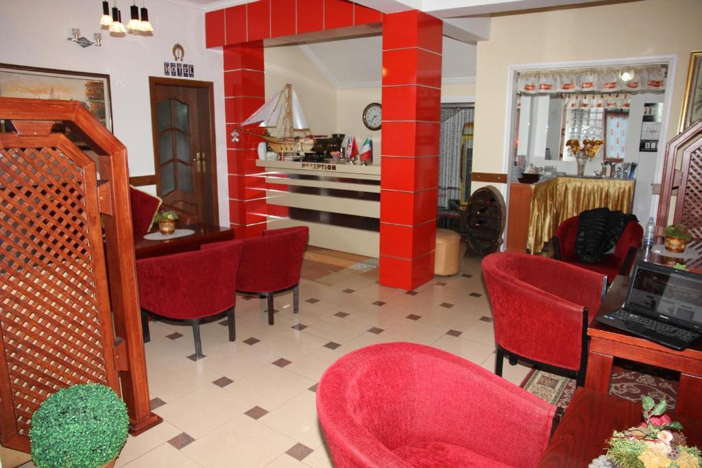 Parlamenti Hotell 3*