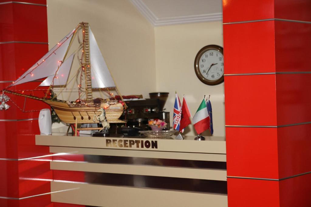 Parlamenti Hotell Tiranë
